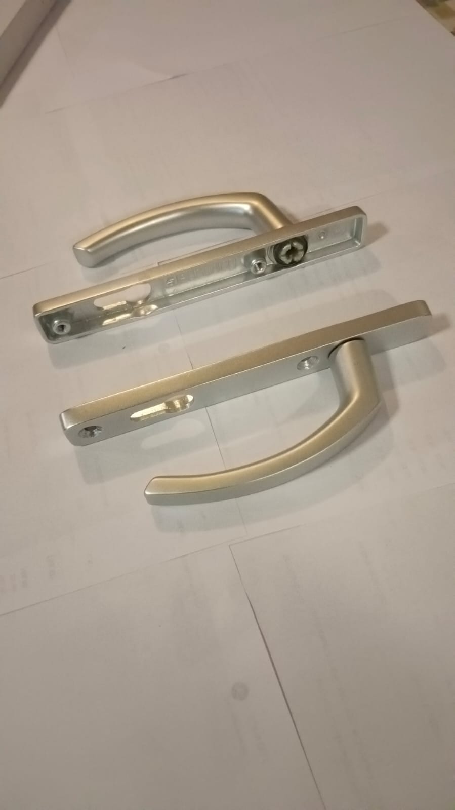 MANIGLIA CL